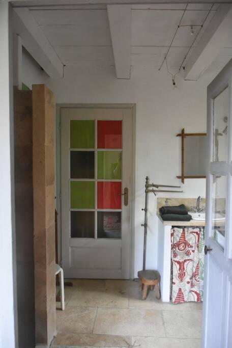 Séguret La Petite Maison Des Artistes מראה חיצוני תמונה